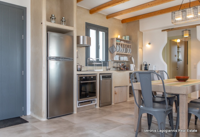 Mikri Vigla Naxos / 2 houses of 100m2 each/ 640533