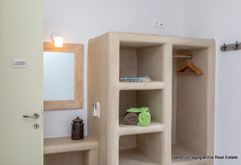 Mikri Vigla Naxos / 2 houses of 100m2 each/ 640533