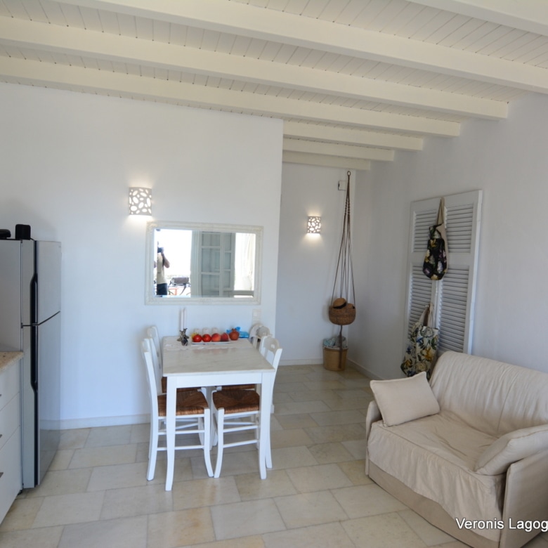 Agia Anna Naxos / Apartment of 39m2 / 640647