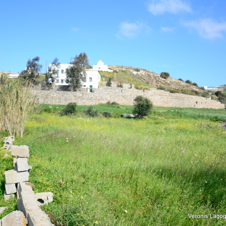 Vivlos Naxos – Plot 1,258m2 / 640668