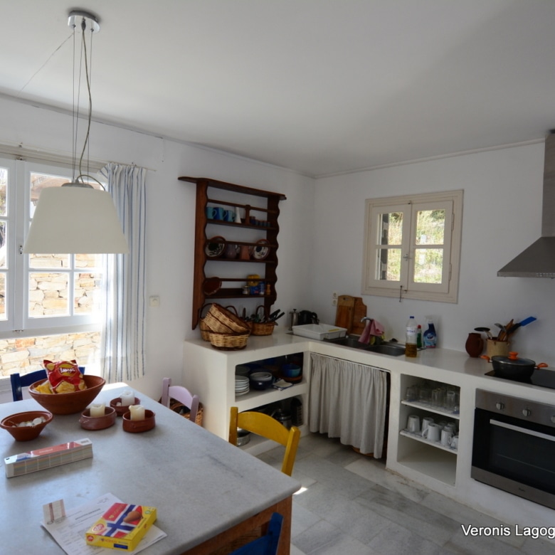 Mikri Vigla Naxos / House of 130m2 / 640674