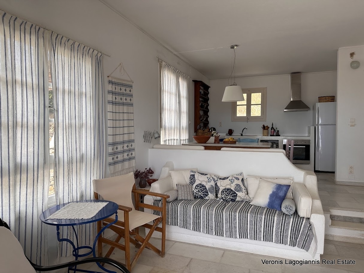 Mikri Vigla Naxos / House of 130m2 / 640674