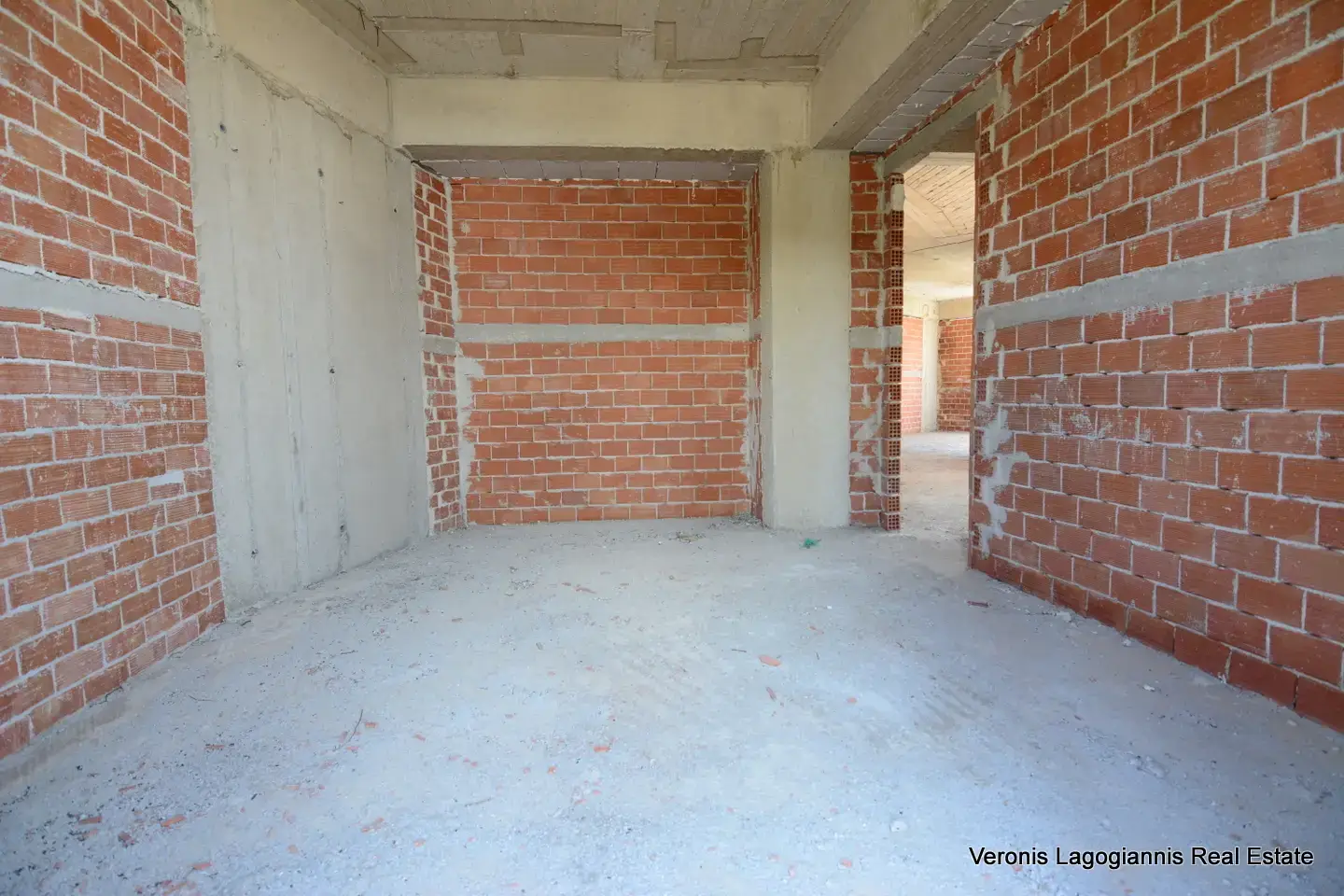 DSC_9592 Glinado Naxos / Unfinished 1st-Floor Apartment with Sea View / 640618