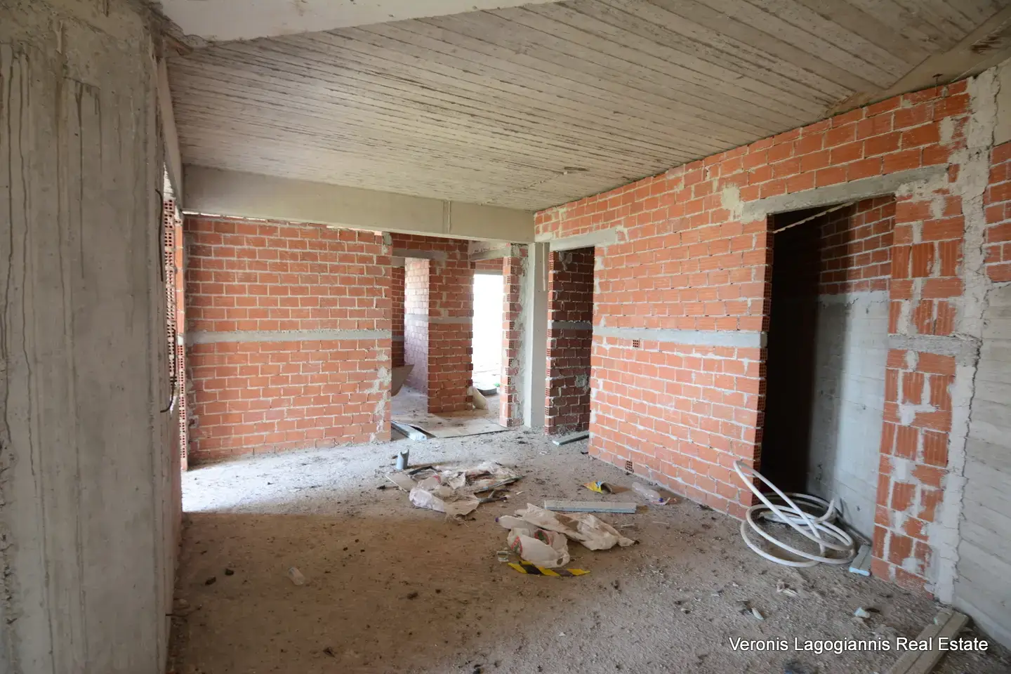 DSC_9603 Glinado Naxos / Unfinished Ground-Floor Apartment / 640619