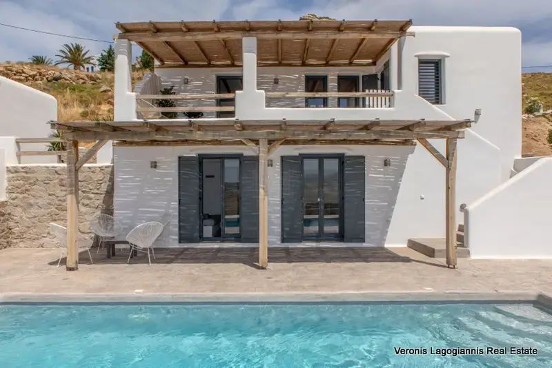 Mikri Vigla (285) Mikri Vigla Naxos / 2 houses of 100m2 each/ 640533