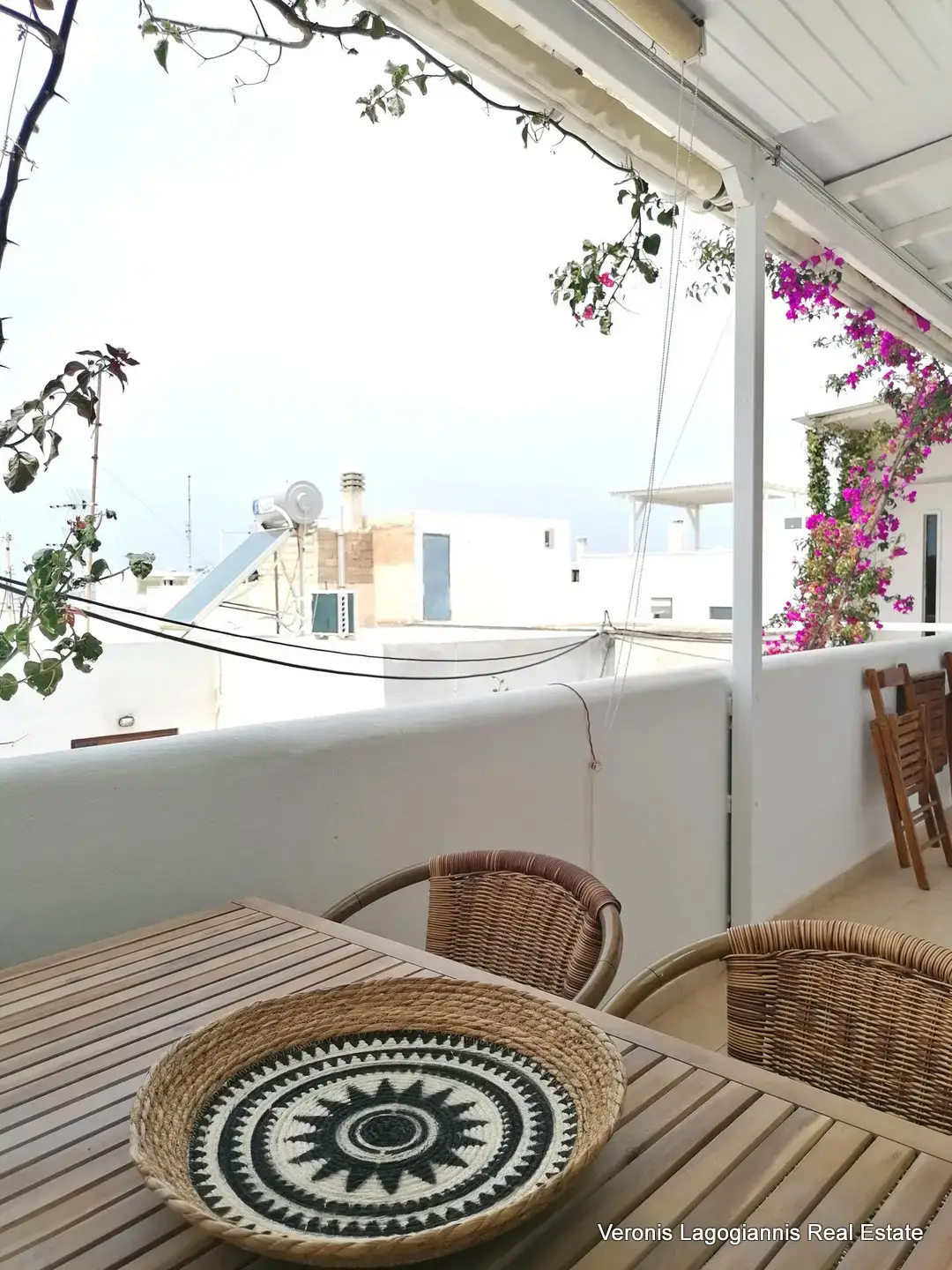 hdr Chora Naxos / houses of 28m2 – 52m2 / 640642