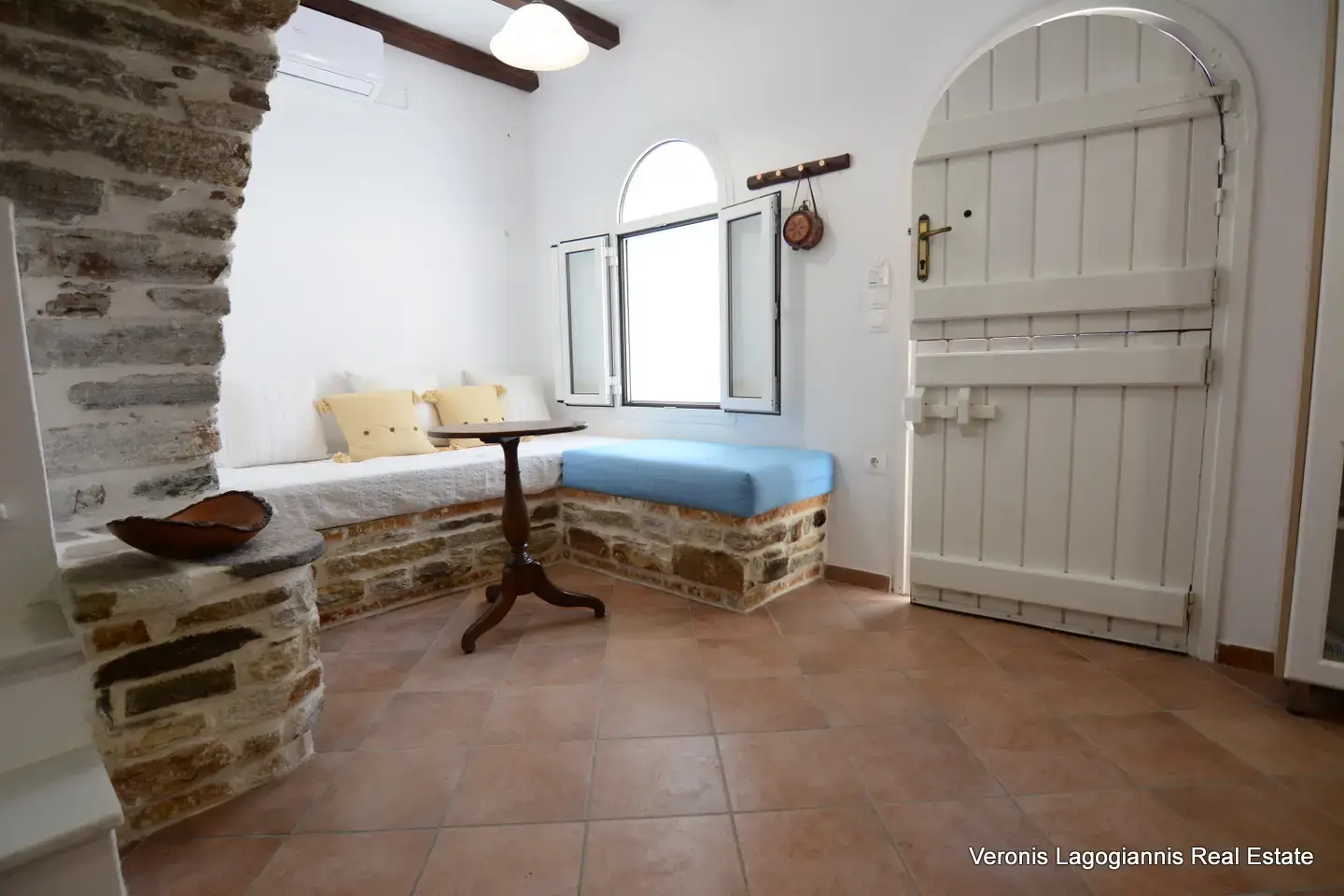DSC_0409 Moni Naxos / House of 97.39m2 / 640646