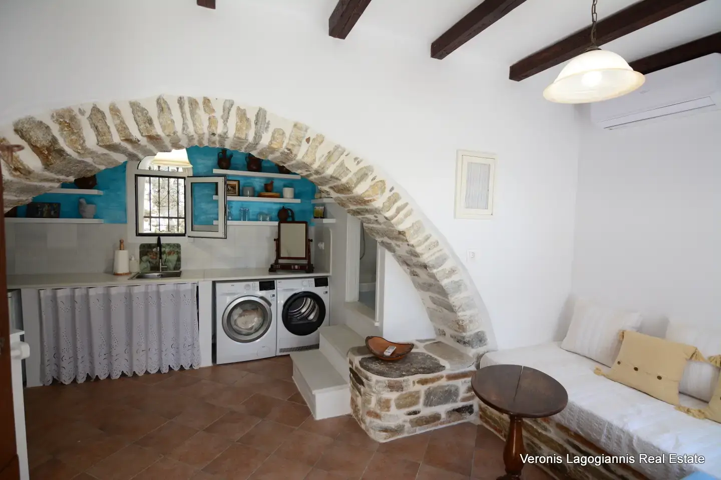 DSC_0413 Moni Naxos / House of 97.39m2 / 640646