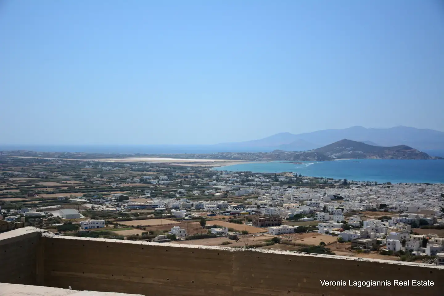 DSC_0623 Chora Naxos Hills / three unfinished Cave houses of 160 m2 each / 640644