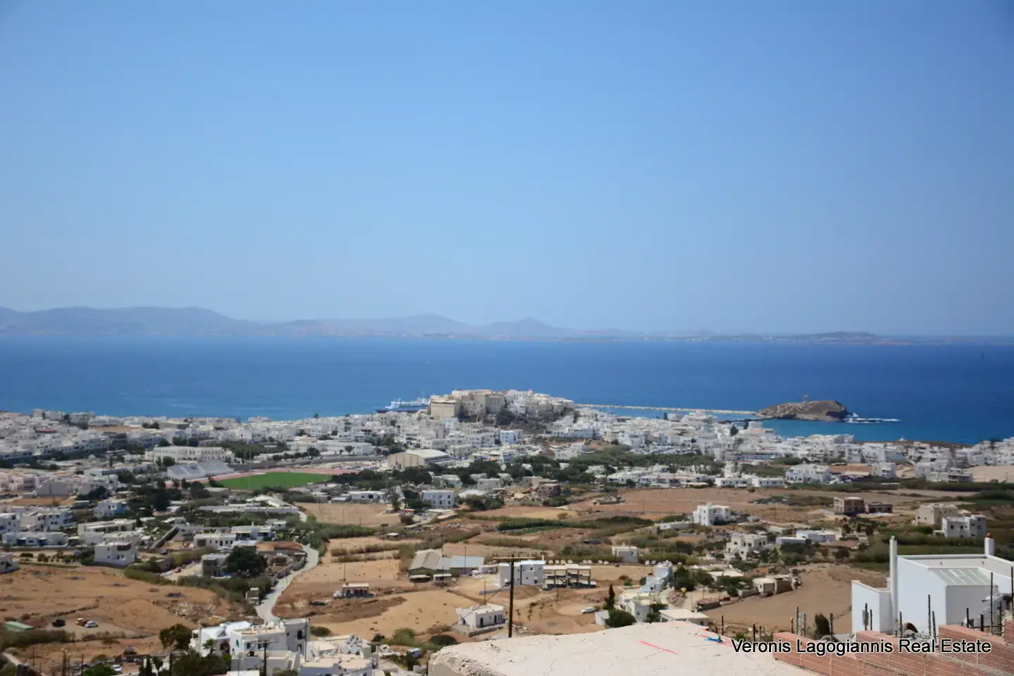 DSC_0625 Chora Naxos Hills / three unfinished Cave houses of 160 m2 each / 640644