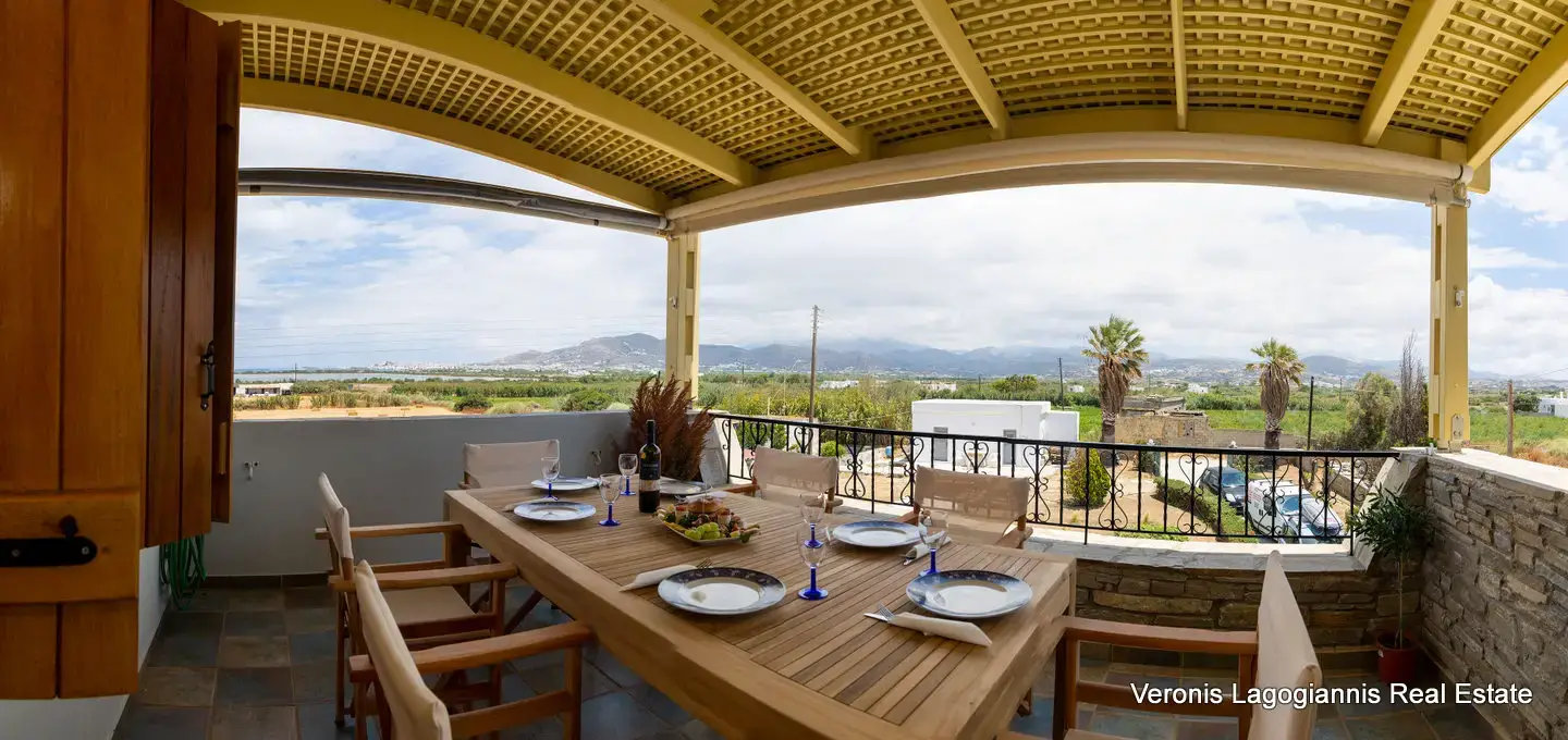 kapri (10) Agia Anna Naxos / house of 189m2 / 640645