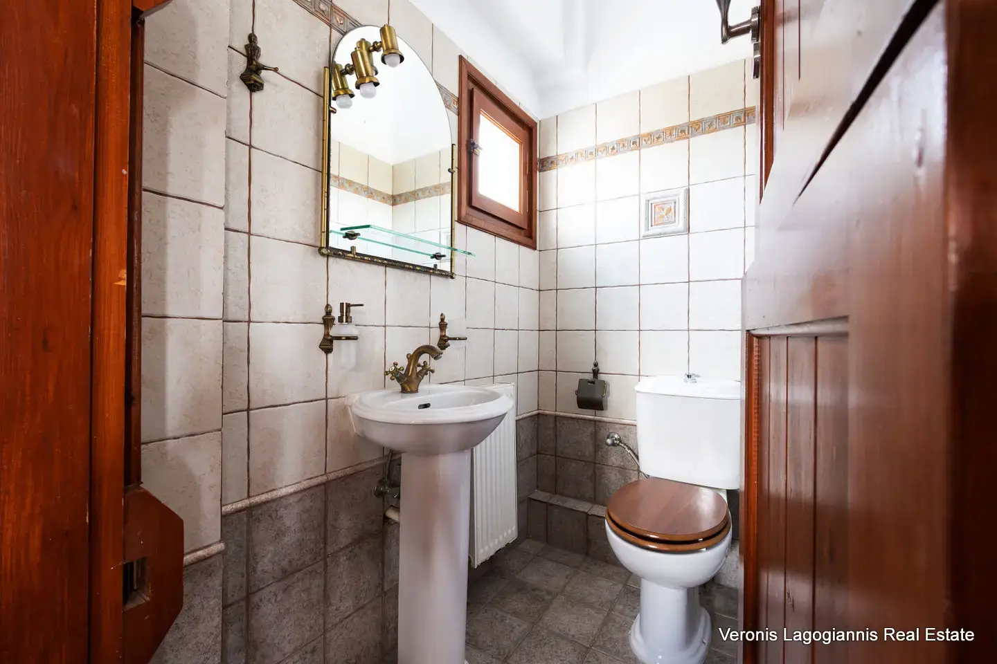 kapri (13) Agia Anna Naxos / house of 189m2 / 640645