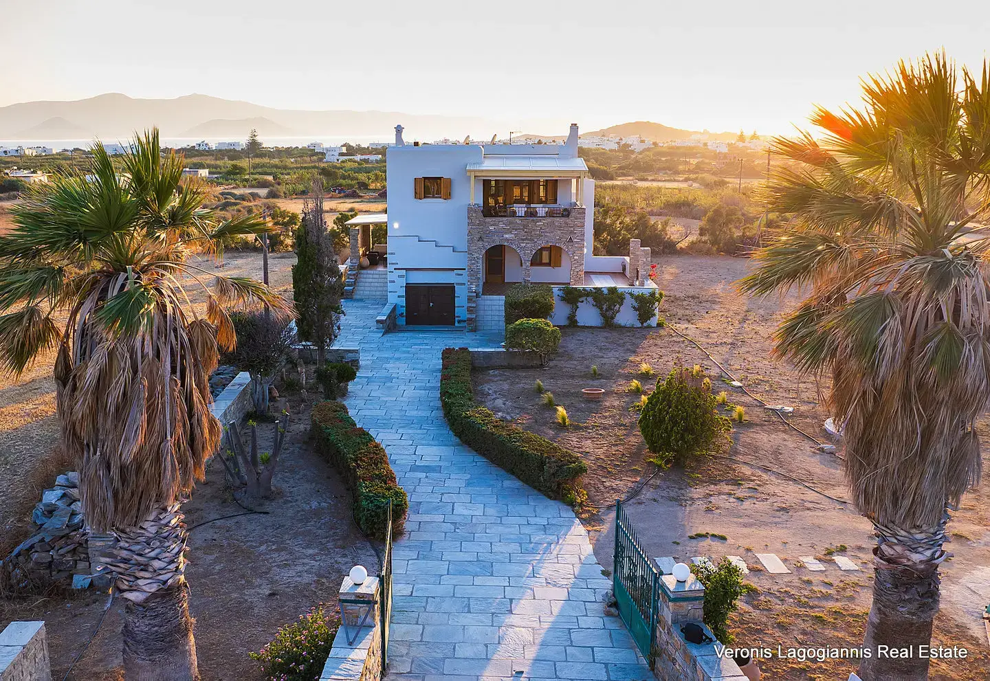kapri018 Agia Anna Naxos / house of 189m2 / 640645