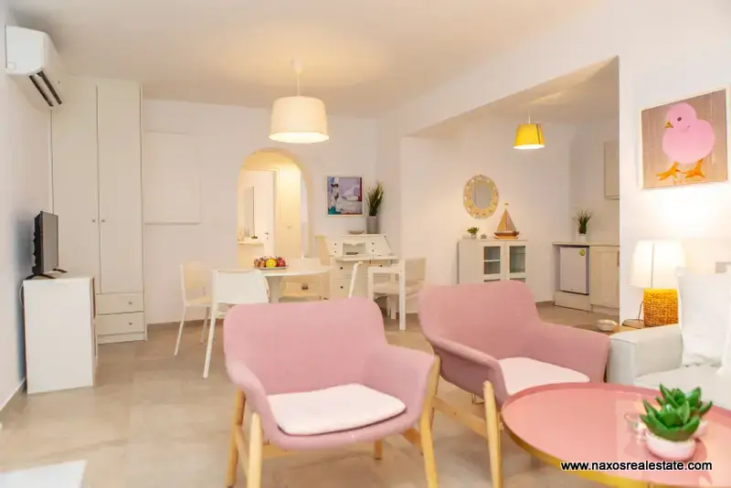 11-House (301) Pyrgaki Naxos / Houses of 151-217 m2 / 640384