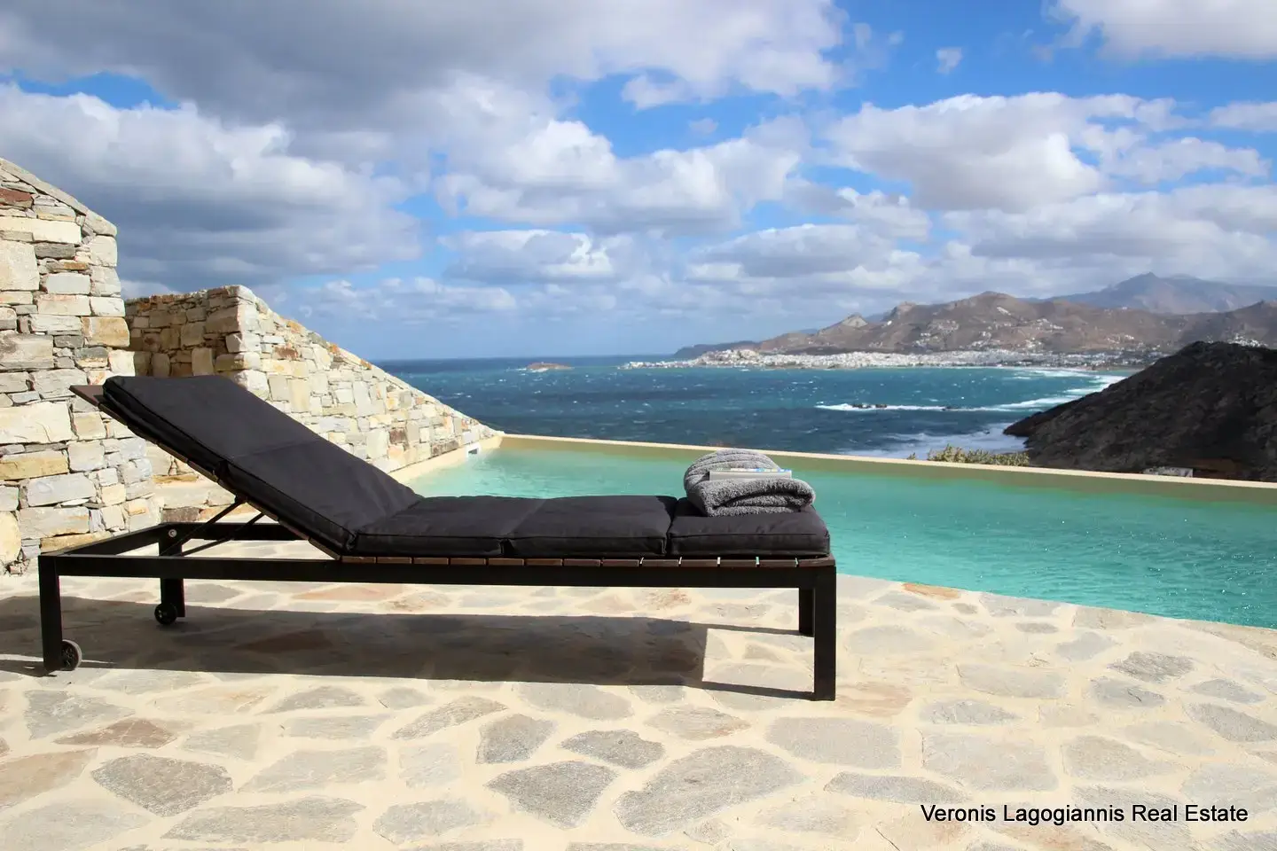 Almiriki House for rent Naxos Greece sunbed 1,3 mb Stelida Naxos / House of 78.55m2 / 640648