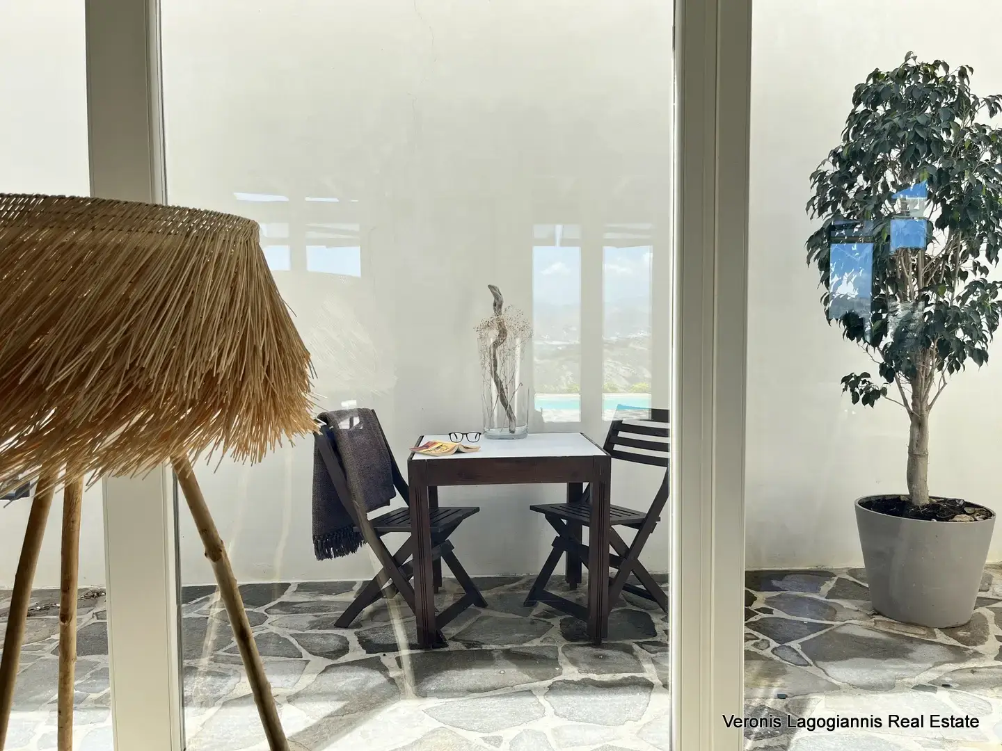 Quiet Place to Read Sheltered Outside Stelida Naxos / House of 78.55m2 / 640648