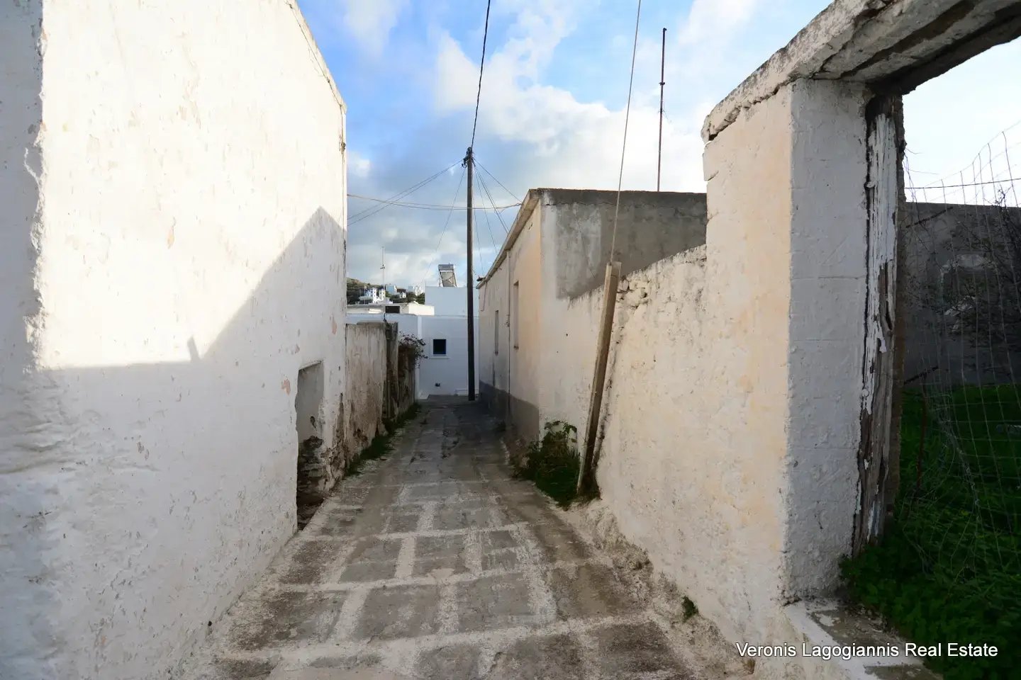 DSC_1168 Vivlos Naxos – Plot 215.66m2 / 640656