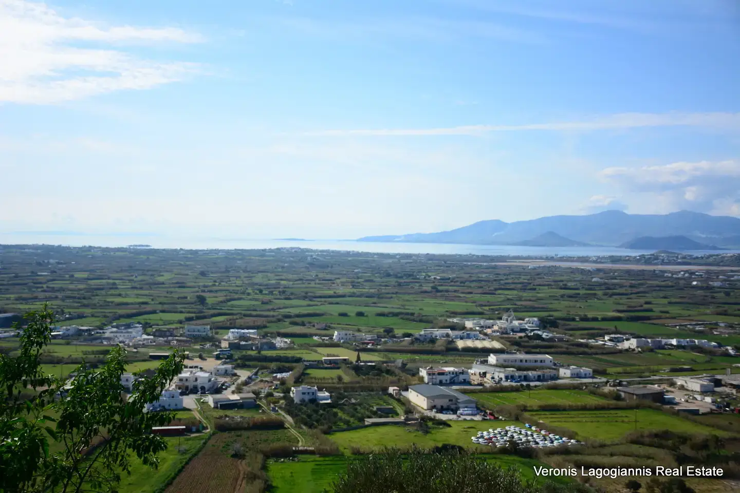 DSC_1219 Agidia Naxos / Plot 4.230m2 / 640659