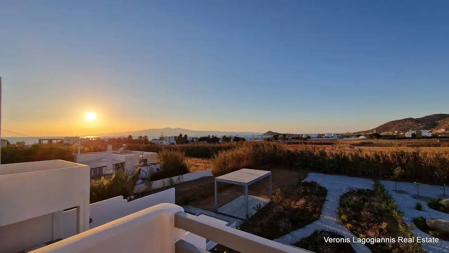 20241003_183010 Kastraki Naxos / Two houses of 40m2 & 86m2 / 640664