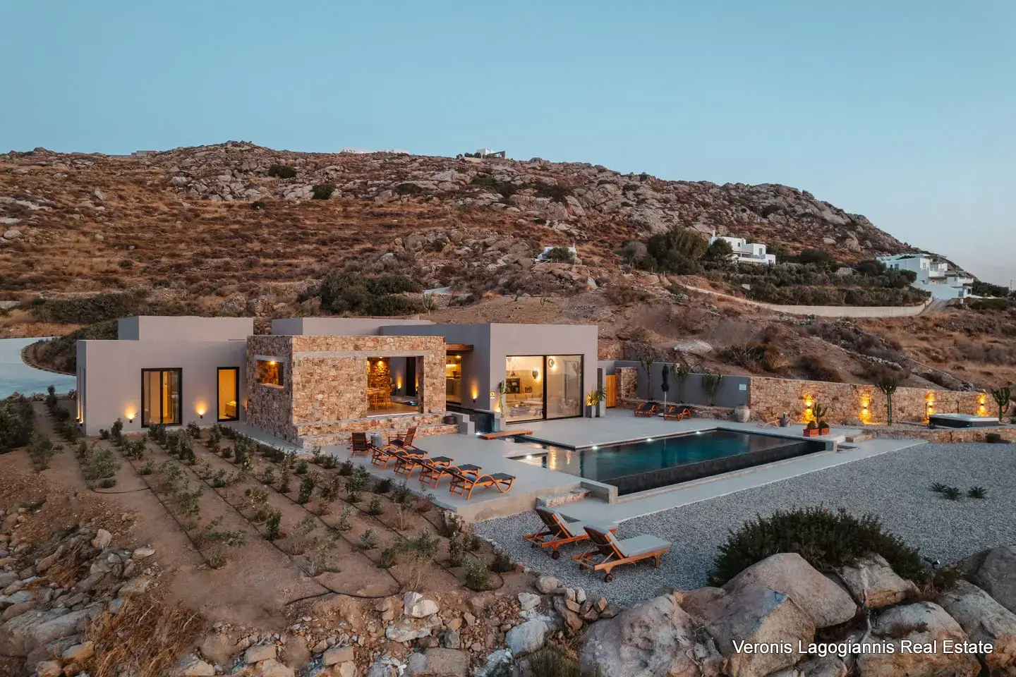VillaLaPunta_drone-18 Plaka Naxos / Houses of 185.78m2 / 640676