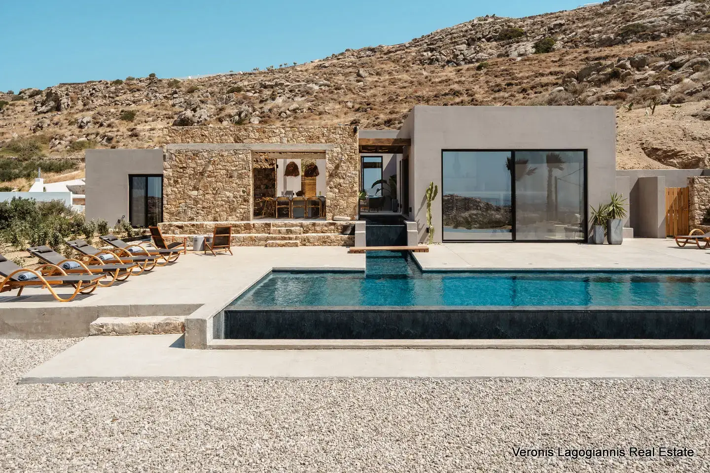 VillaLaPunta_ext-18 Plaka Naxos / Houses of 185.78m2 / 640676