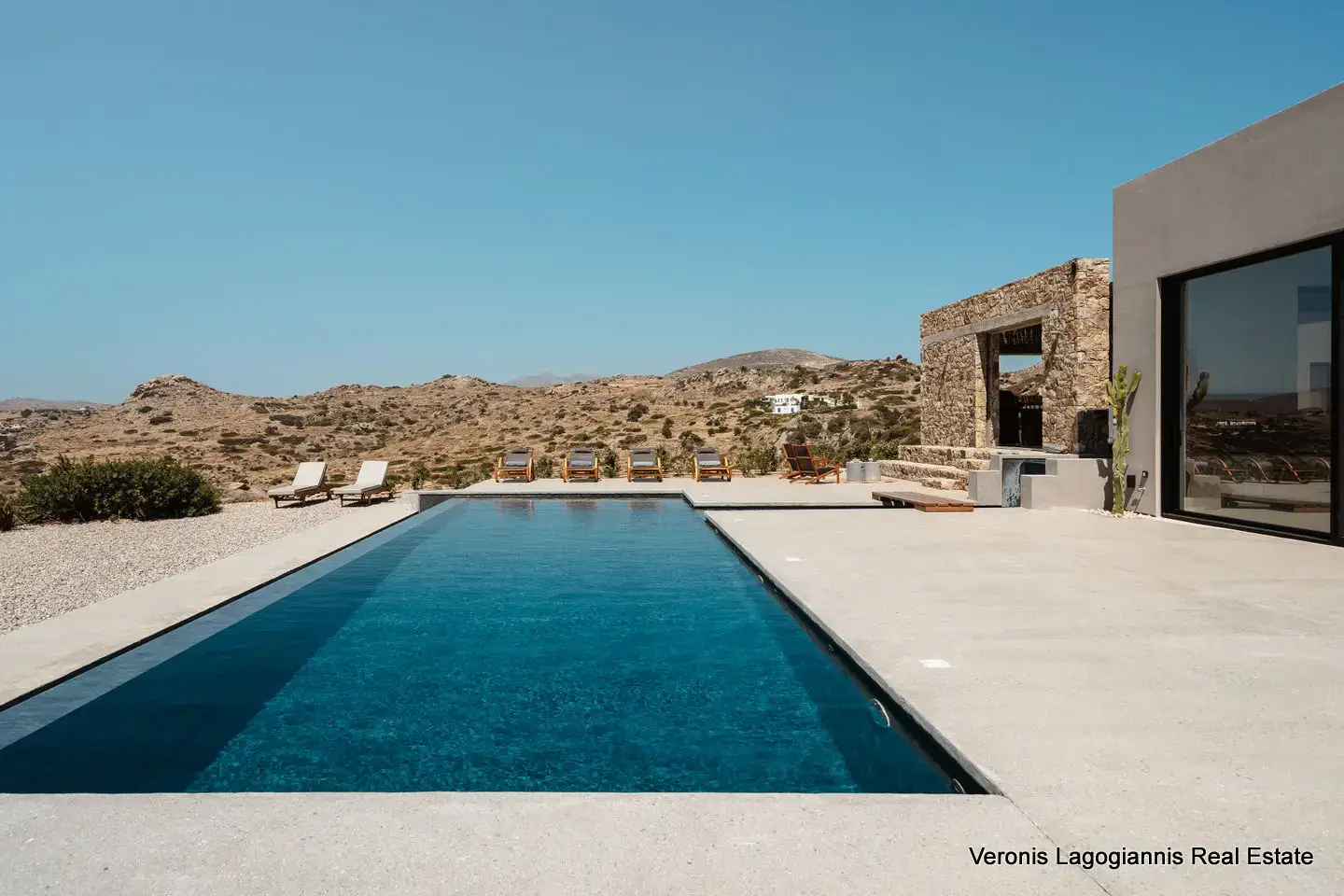 VillaLaPunta_ext-35 Plaka Naxos / Houses of 185.78m2 / 640676