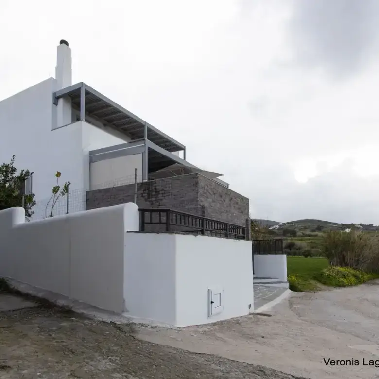 Galanado / House of 360 m2