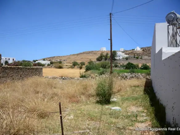Vivlos Naxos / Plot of 121 m2 / 640582