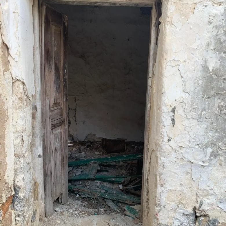 Δαμαριώνας Νάξου /ερειπωμένη πέτρινη κατοικία 83 m2 / 640592