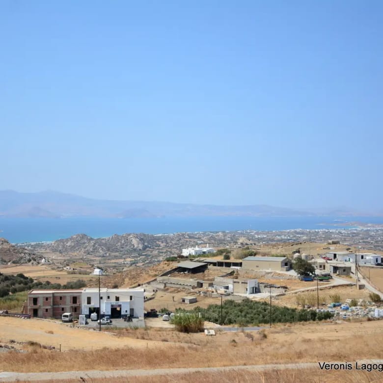 Βίβλος Νάξος / αγροτεμάχιο 6.818.50 m2 / 640606