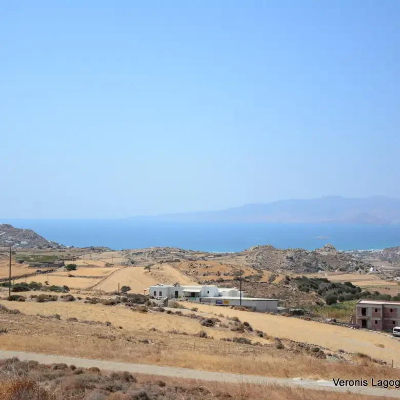 Βίβλος Νάξος / αγροτεμάχιο 6.818.50 m2 / 640606