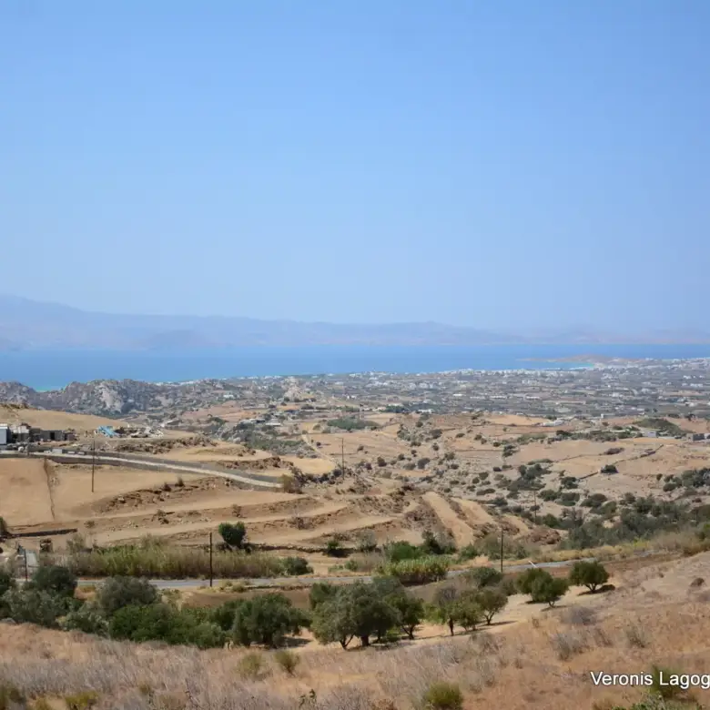 Βίβλος Νάξος / αγροτεμάχιο 6.818.50 m2 / 640606