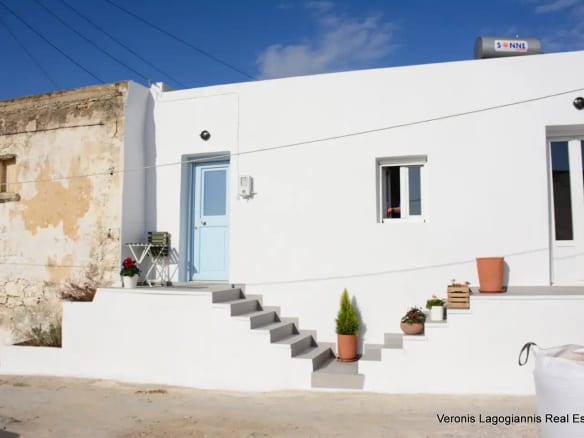 Agios Arsenios Naxos / house of 88 m2 / 640612