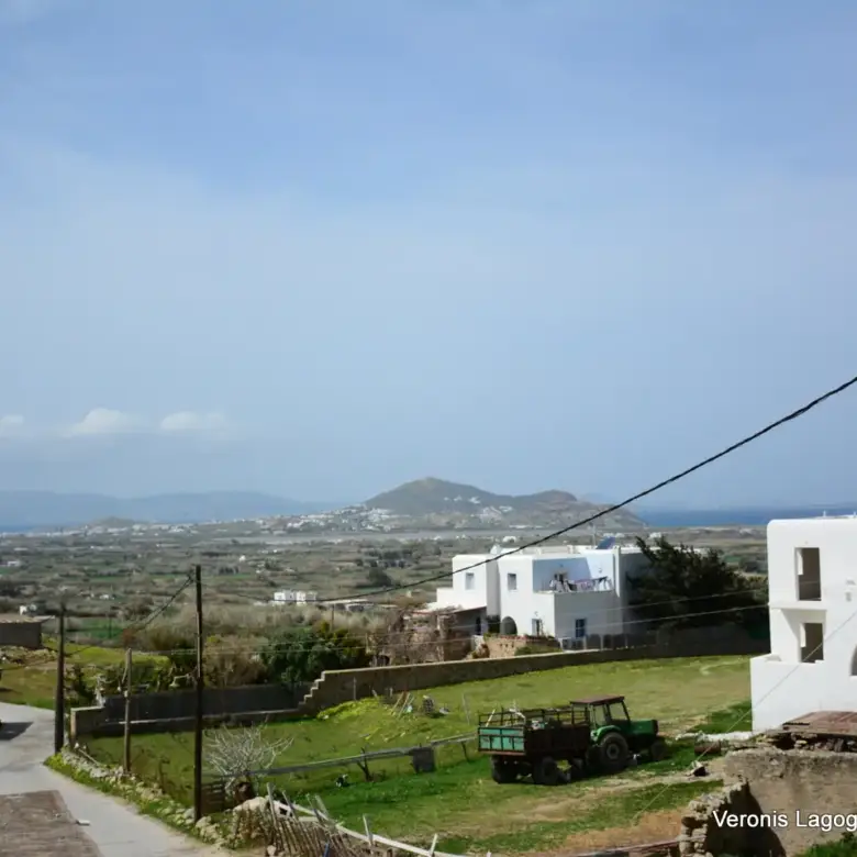 Glinado Naxos / Unfinished 1st-Floor Apartment with Sea View / 640618
