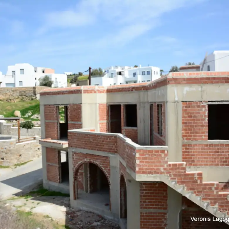 Glinado Naxos / Unfinished 1st-Floor Apartment with Sea View / 640618