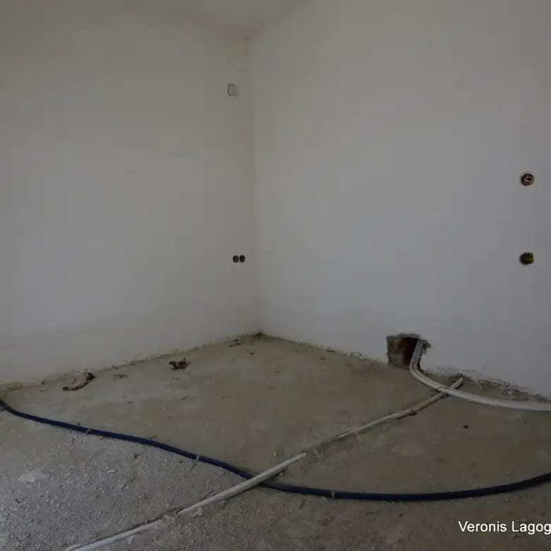 Glinado, Naxos / Unfinished 88 m2 Maisonette / 640617