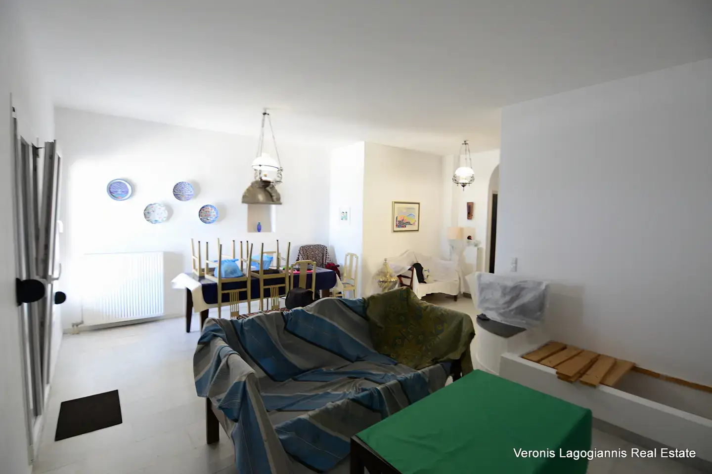 1751130301234_sgfki4_2_0 Chora Naxos / house of 135m2 / 640639