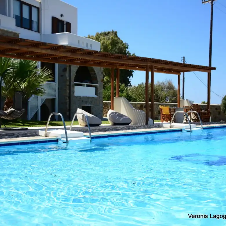 Vivlos Naxos / House of 120m2 / 640641