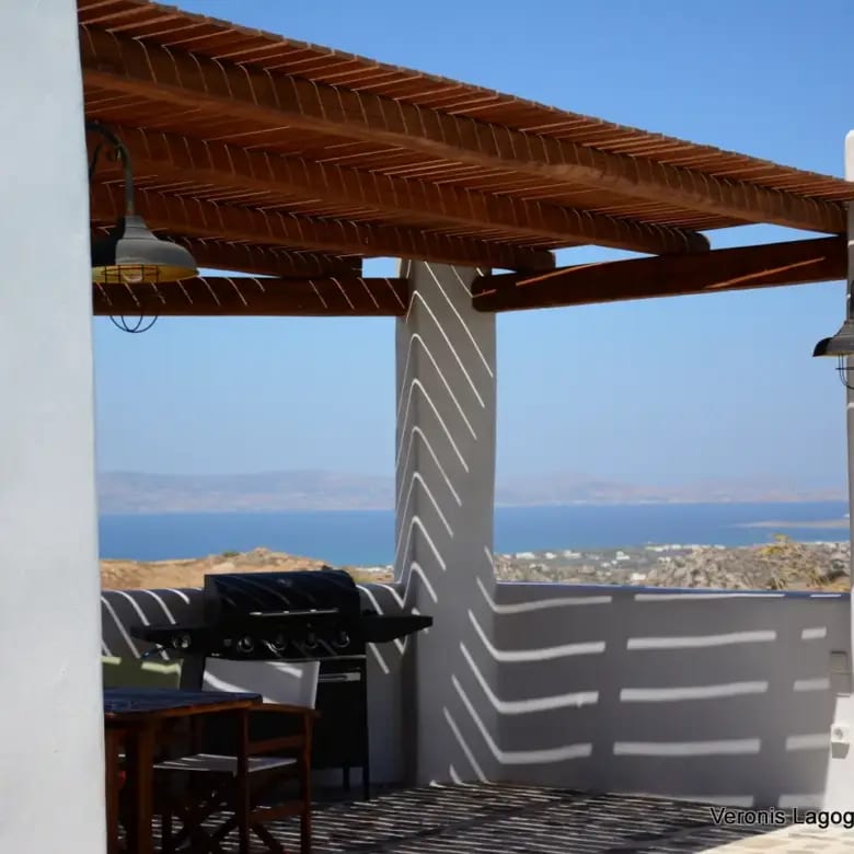 Vivlos Naxos / House of 120m2 / 640641