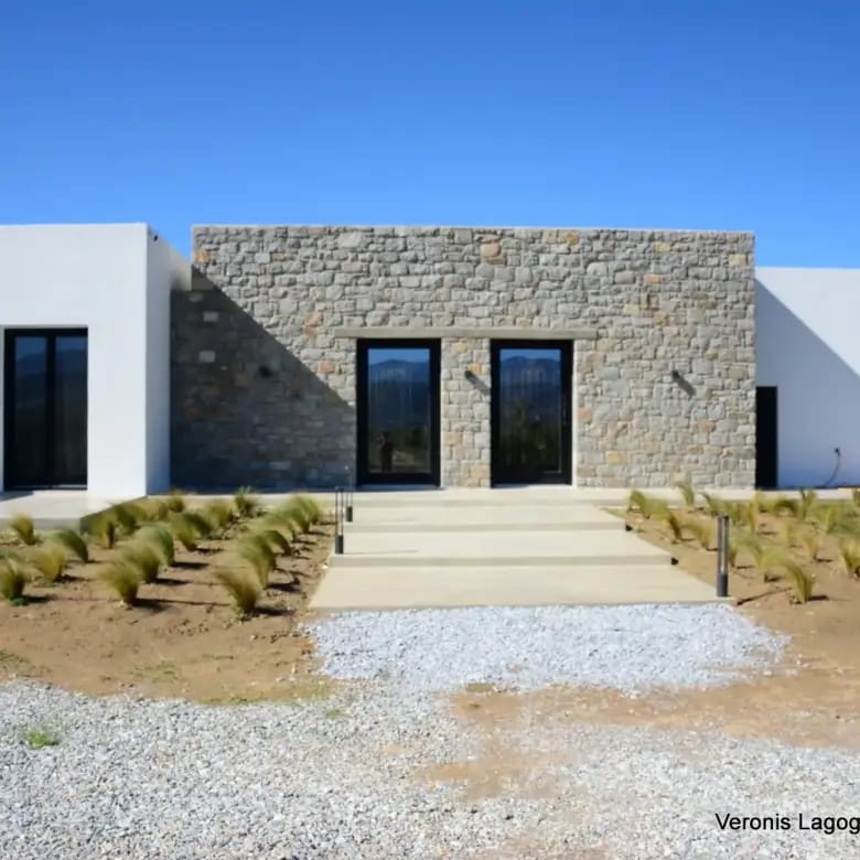 Chora Naxos / House of 118m2 / 640655