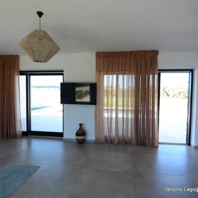 Chora Naxos / House of 118m2 / 640655