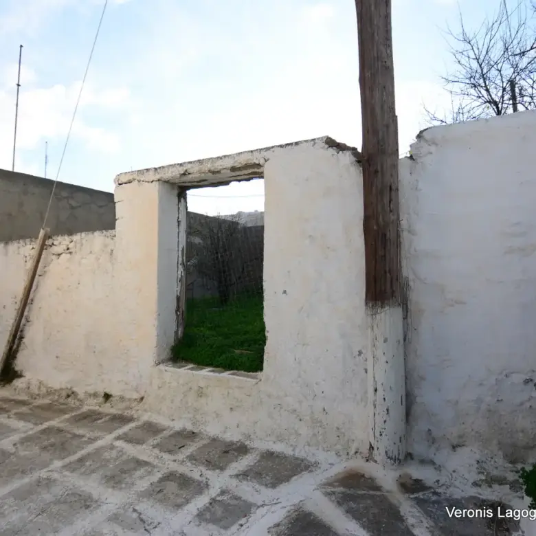 Vivlos Naxos – Plot 215.66m2 / 640656
