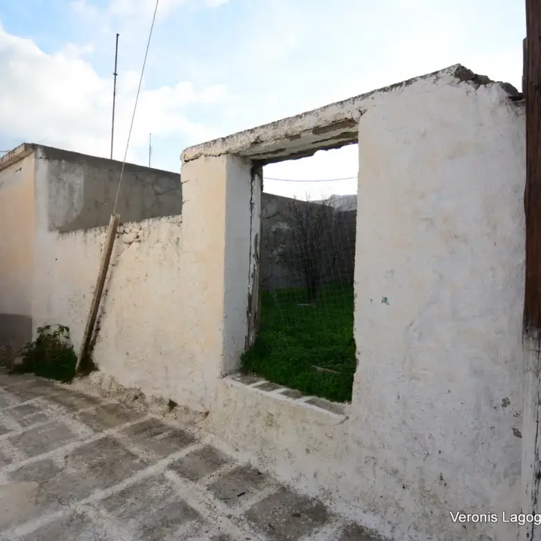 Vivlos Naxos – Plot 215.66m2 / 640656