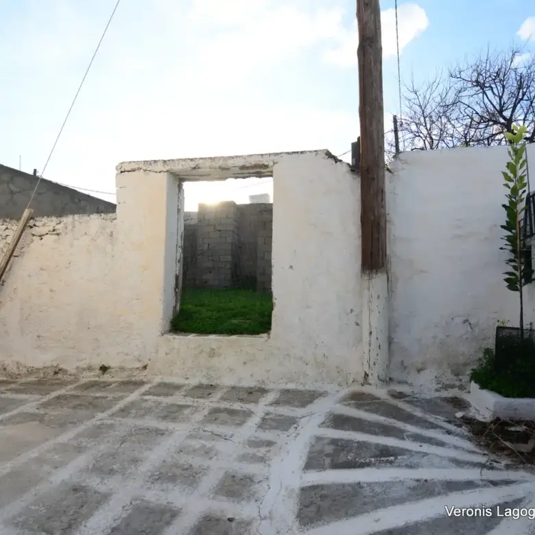 Vivlos Naxos – Plot 215.66m2 / 640656