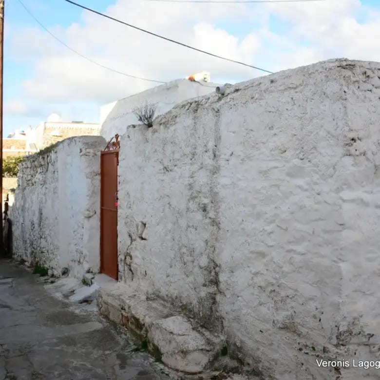 Glinado Naxos / House of 98m2 / 640657