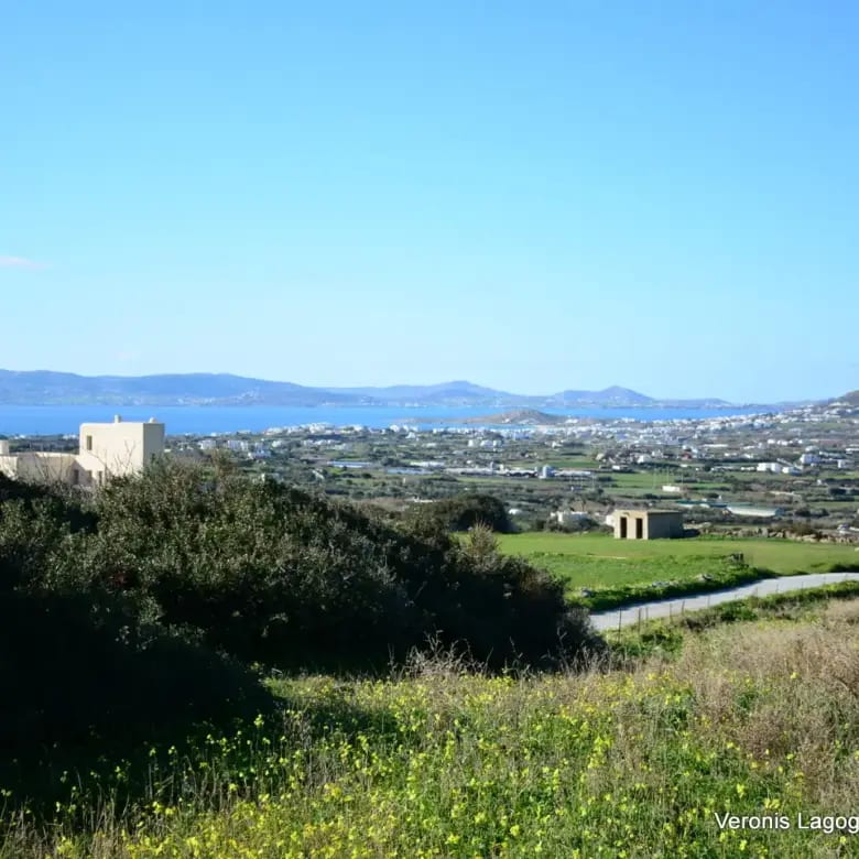 Hill of Vivlos Naxos / House of 152m2 / 640658