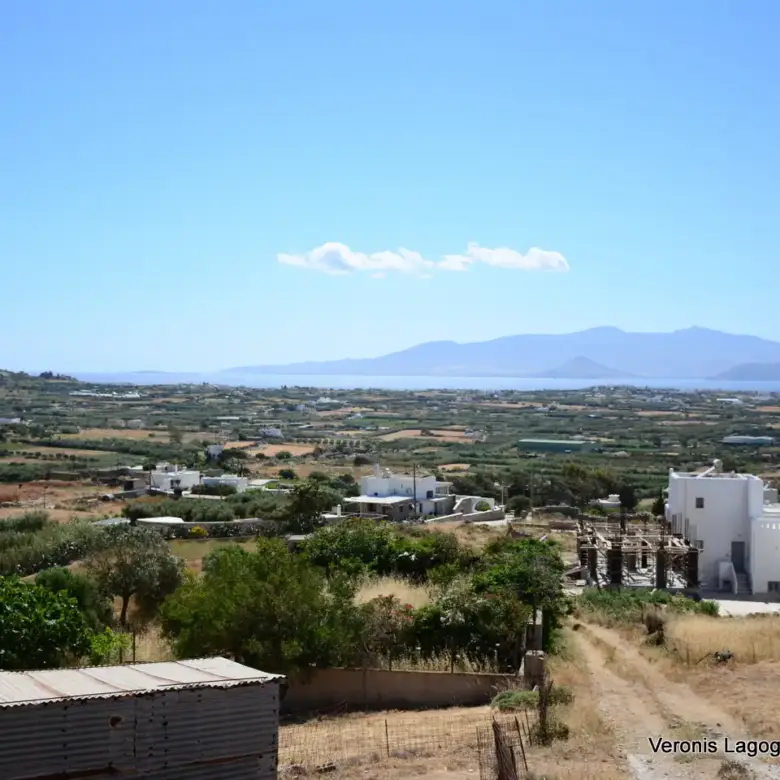 Glinado Naxos / Plot 385.55m2 / 640678