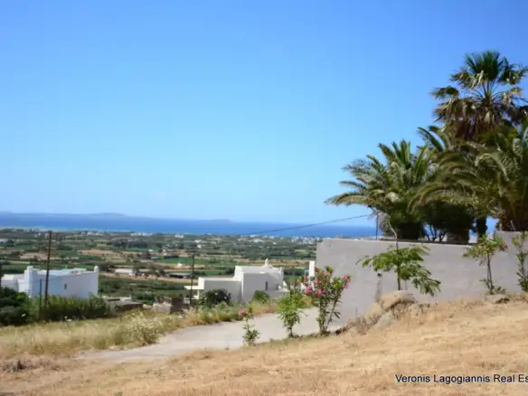Glinado Naxos / Plot 385.55m2 / 640678