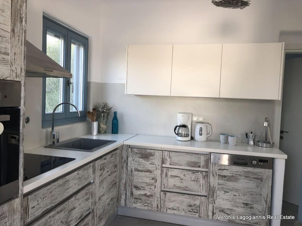 b5a3b5a8a974aa27290ca3cfc29342f7 Mikri Vigla Naxos / House of 140m2 / 640681