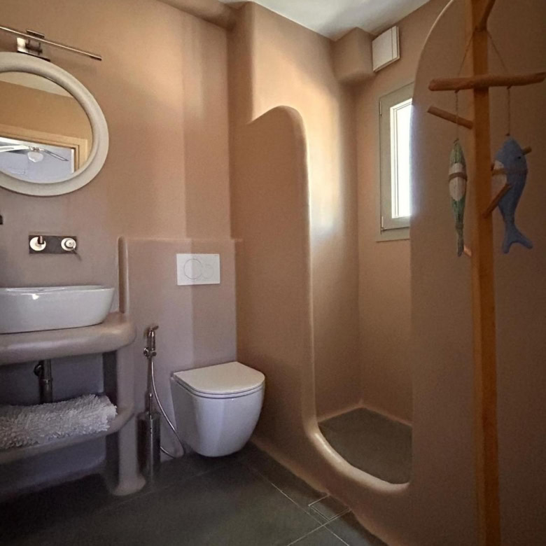 Glyfada Naxos / House of 217m2 / 640683
